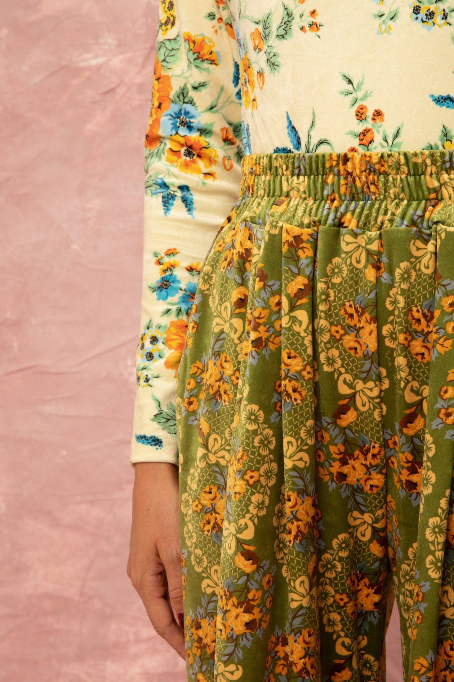 FLUFFY ELASTICATED-WAIST PANTS - LACE BOUQUET LIME ' - ' ΠΑΝΤΕΛΟΝΙΑ