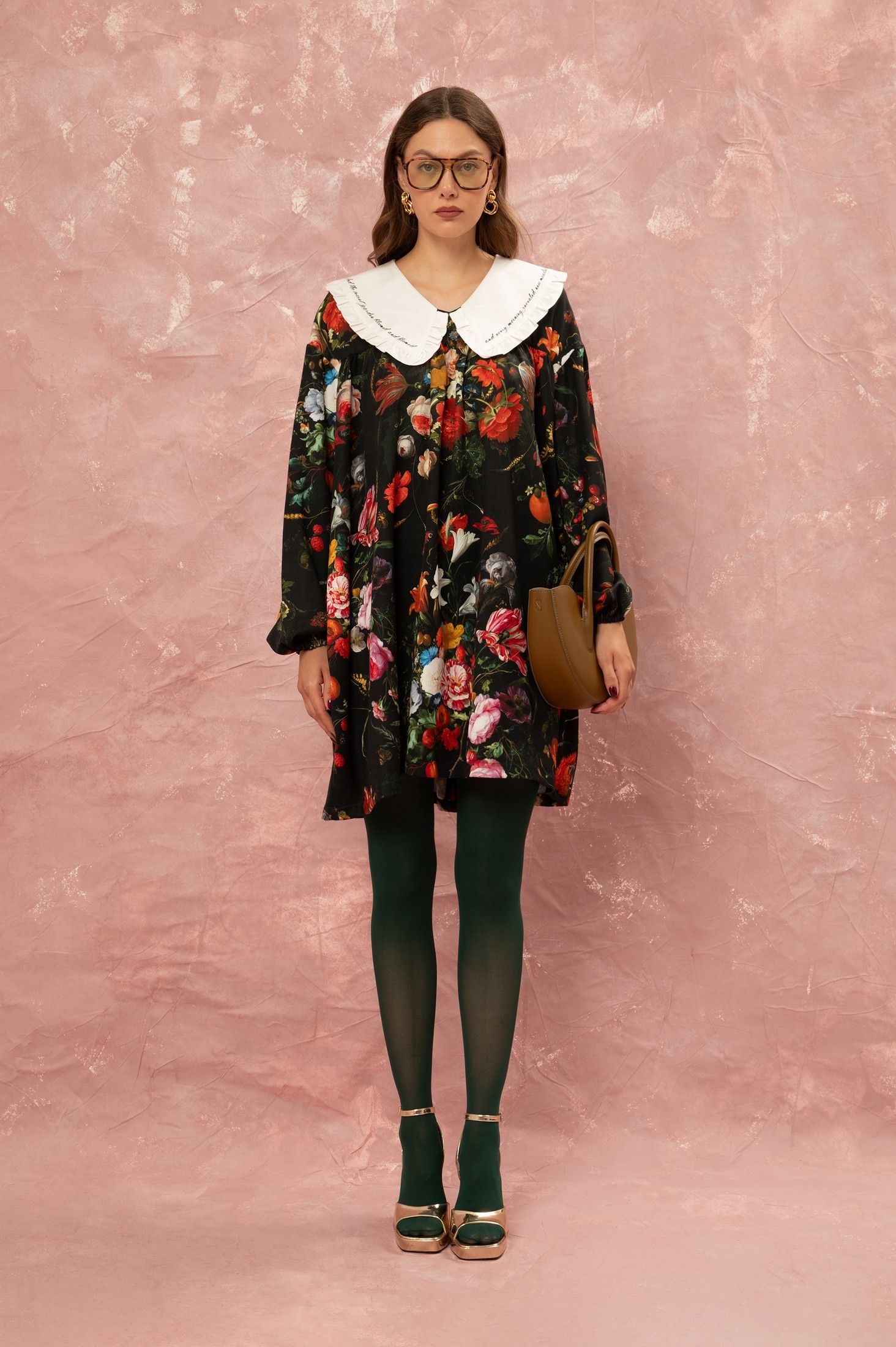 BIG COLLAR MINI DRESS - STILL LIFE ' - ' ΦΟΡΕΜΑΤΑ